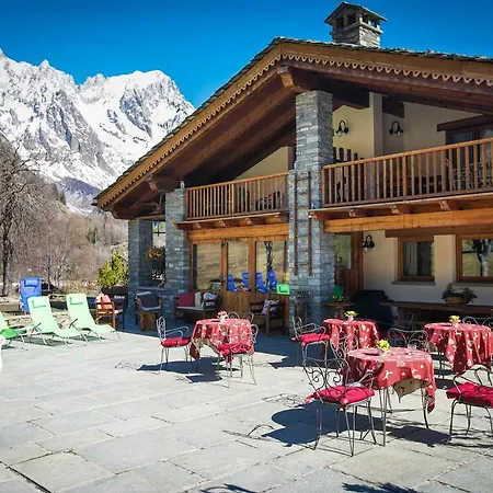 Hotel Lo Campagnar Courmayeur
