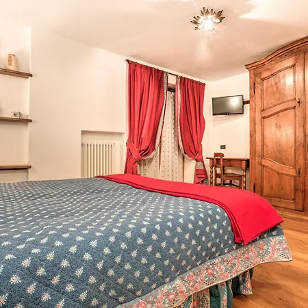 Lo Campagnar Hotel