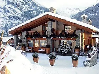 Lo Campagnar Hotel Courmayeur