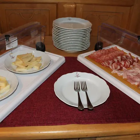 Lo Campagnar Готель 3*