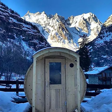 Lo Campagnar 3* Courmayeur