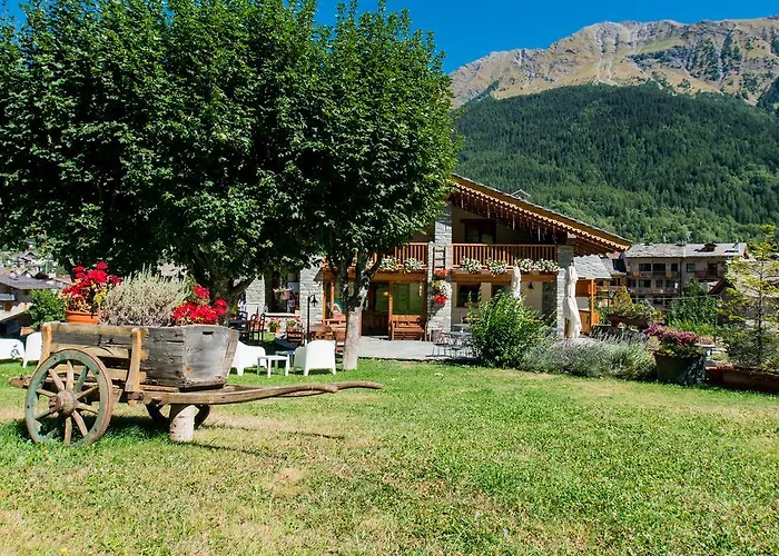 Lo Campagnar Hotel Courmayeur